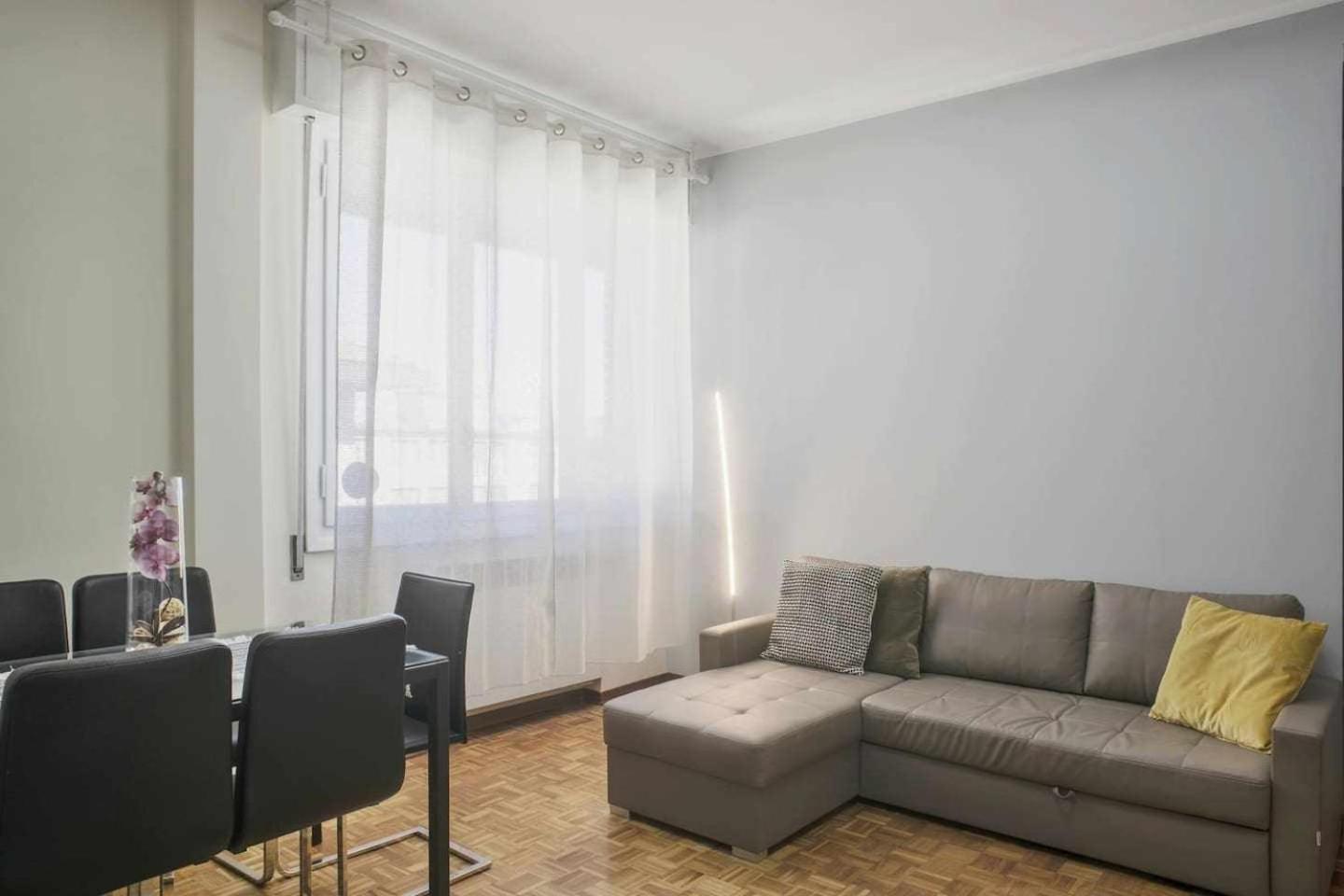 Suite La Montagnola Park 200M Stazione Centrale Bologna Luaran gambar
